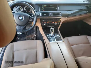2013 BMW 7 Series 740Li xDrive with VIN WBAYF4C53DD281514, listed as a Copart auction lot 88701085 with 147,588 mi miles and Salvage title. Bid and sale history available at DreamBid. Image 8.