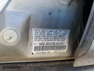 1998 Honda Civic DX with VIN 1HGEJ6622WL004591, listed as a Copart auction lot 83034814 with 282,467 mi miles and Clean Title. Bid and sale history available at carsss.com. Image 12.