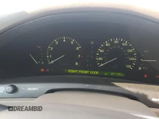 1998 Lexus LS 400 z VIN JT8BH28F9W0116715, wystawiony jako Copart lot #46878775 z przebiegiem 97 170 mil mil oraz Szkoda całkowita • Salvage title. Historia ofert i sprzedaży dostępna na DreamBid. Obrazek 9.