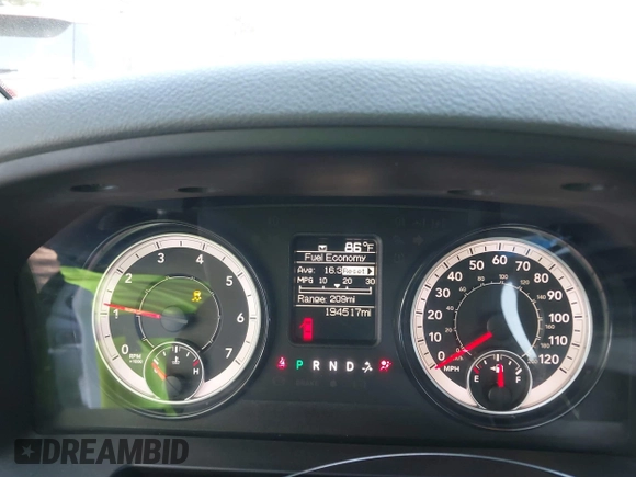 2018 Ram 1500 Express with VIN 1C6RR7FG2JS282729, listed as a IAAI auction lot 42546823 with 194,517 mi miles and . Bid and sale history available at DreamBid. Image 15.