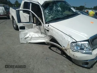 2008 Ford F-150 XLT с VIN 1FTPX14V08FC02030, выставлен на аукционе IAAI как лот 42637898 с пробегом 101 181 миль миль и . История ставок и продаж доступна на DreamBid. Изображение 6.