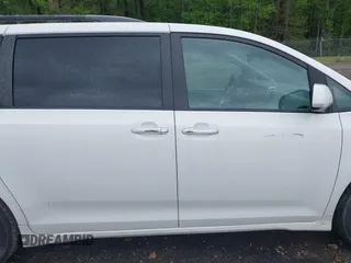 2019 Toyota Sienna LE Auto Access Seat с VIN 5TDKZ3DC0KS980821, выставлен на аукционе IAAI как лот 42000422 с пробегом 89 046 миль миль и . История ставок и продаж доступна на DreamBid. Изображение 14.