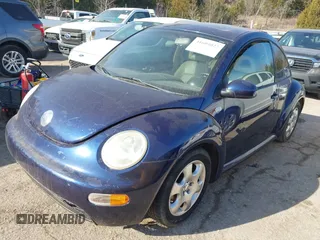 2002 Volkswagen Beetle GLS z VIN 3VWCB21CX2M432877, wystawiony jako IAAI lot #41605027 z przebiegiem Nie podano mil oraz . Historia ofert i sprzedaży dostępna na DreamBid. Obrazek 2.