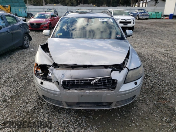 2007 Volvo V50 2.4L with VIN YV1MW382072284214, listed as a Copart auction lot 40821234 with 134,054 mi miles and Salvage Title. Bid and sale history available at carsss.com. Image 5.