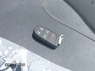 2021 Dodge Durango GT Plus с VIN 1C4RDJDG3MC521002, выставлен на аукционе IAAI как лот 42106303 с пробегом Не указан миль и . История ставок и продаж доступна на DreamBid. Изображение 11.