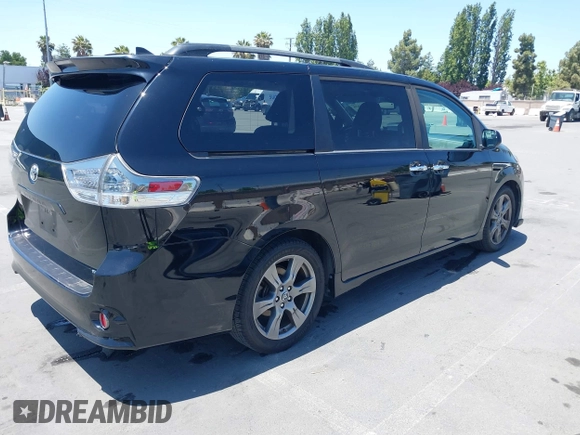 2019 Toyota Sienna SE z VIN 5TDXZ3DC9KS986994, wystawiony jako IAAI lot #42553898 z przebiegiem 88 315 mil mil oraz . Historia ofert i sprzedaży dostępna na DreamBid. Obrazek 4.