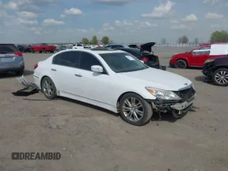 2014 Hyundai Genesis 3.8L with VIN KMHGC4DD4EU265736, listed as a IAAI auction lot 41893568 with 186,905 mi miles. Bid and sale history available at carsss.com. Image 1.