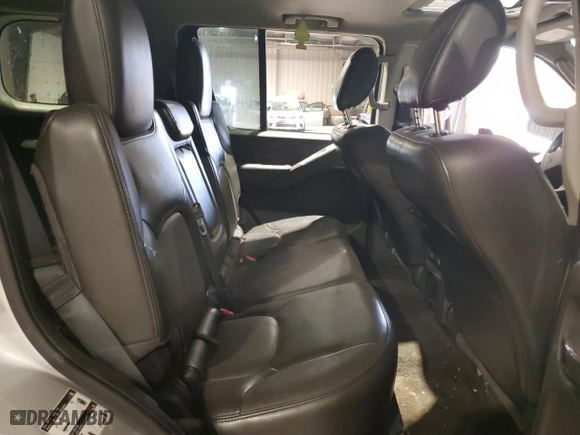 2012 Nissan Pathfinder S with VIN 5N1AR1NB6CC611370, listed as a Copart auction lot 77537124 with 111,798 mi miles and Clean Title. Bid and sale history available at carsss.com. Image 11.
