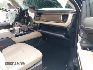 2024 Ford Expedition Limited с VIN 1FMJU2A88REA63948, выставлен на аукционе IAAI как лот 42208943 с пробегом Не указан миль и . История ставок и продаж доступна на DreamBid. Изображение 5.