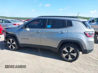 2017 Jeep Compass Latitude with VIN 3C4NJDBBXHT656407, listed as a IAAI auction lot 42562826 with 78,057 mi miles and . Bid and sale history available at DreamBid. Image 14.