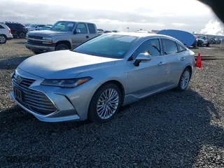 2020 Toyota Avalon Limited with VIN 4T1DZ1FB2LU053877, listed as a IAAI auction lot 41725361 with 24,552 mi miles. Bid and sale history available at carsss.com. Image 2.