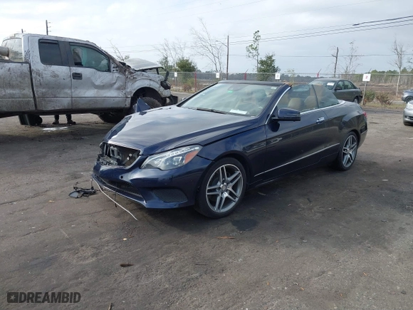 2014 Mercedes-Benz E-Class E 350 with VIN WDDKK5KF7EF279846, listed as a IAAI auction lot 41592095 with 125,498 mi miles. Bid and sale history available at carsss.com. Image 18.