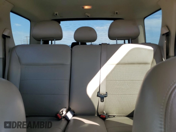 2006 Ford Escape Limited с VIN 1FMYU94116KA27683, выставлен на аукционе Copart как лот 63248795 с пробегом 79 818 миль миль и Списание • Salvage title. История ставок и продаж доступна на DreamBid. Изображение 10.