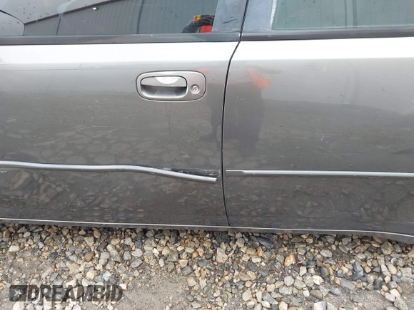 2008 Dodge Charger z VIN 2B3KA43G58H143802, wystawiony jako IAAI lot #42111772 z przebiegiem 225 931 mil mil oraz . Historia ofert i sprzedaży dostępna na DreamBid. Obrazek 12.