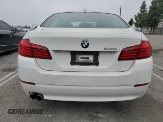 2013 BMW 5 Series 528i with VIN WBAXG5C59DDY30552, listed as a Copart auction lot 50823045 with 224,398 mi miles and Clean Title. Bid and sale history available at carsss.com. Image 6.