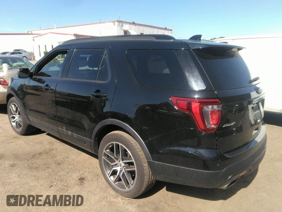 2016 Ford Explorer Sport z VIN 1FM5K8GTXGGA61478, wystawiony jako IAAI lot #42293465 z przebiegiem 220 212 mil mil oraz . Historia ofert i sprzedaży dostępna na DreamBid. Obrazek 3.
