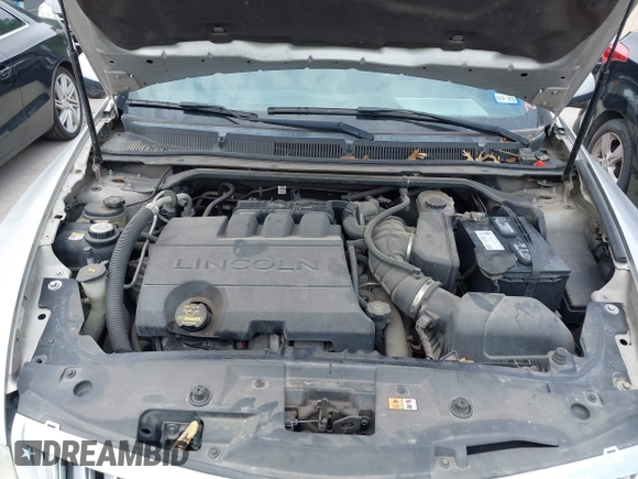 2009 Lincoln MKS с VIN 1LNHM94R99G611617, выставлен на аукционе IAAI как лот 42288299 с пробегом 115 320 миль миль и . История ставок и продаж доступна на DreamBid. Изображение 10.