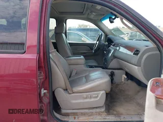 2007 GMC Yukon XL SLT with VIN 1GKFK16317J205895, listed as a IAAI auction lot 41864804 with 344,837 mi miles. Bid and sale history available at carsss.com. Image 5.