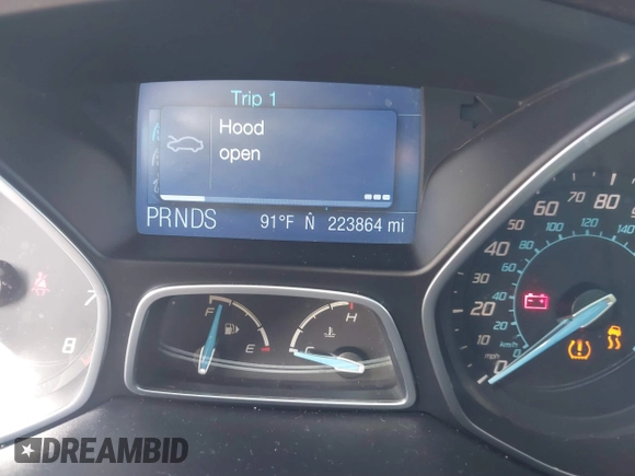 2012 Ford Focus SEL with VIN 1FAHP3H25CL282490, listed as a IAAI auction lot 40563360 with 223,864 mi miles. Bid and sale history available at carsss.com. Image 7.