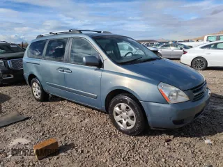 2008 Kia Sedona LX with VIN KNDMB233086206828, listed as a Copart auction lot 44969605 with 200,324 mi miles and Clean Title. Bid and sale history available at carsss.com. Image 4.