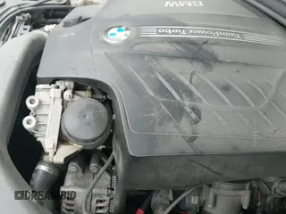 2014 BMW 4 Series 435i xDrive z VIN WBA3R5C54EF784725, wystawiony jako IAAI lot #42291673 z przebiegiem 107 124 mil mil oraz . Historia ofert i sprzedaży dostępna na DreamBid. Obrazek 20.