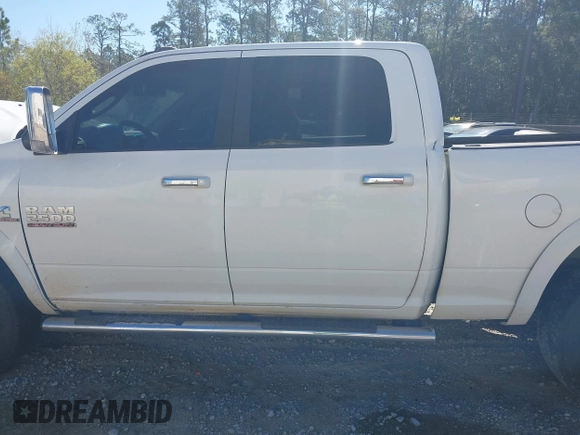 2013 Ram 2500 Laramie with VIN 3C6UR5FL5DG511945, listed as a IAAI auction lot 41791206 with 266,899 mi miles and . Bid and sale history available at DreamBid. Image 14.