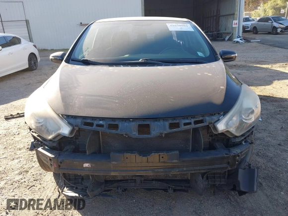 2016 Kia Forte EX with VIN KNAFX6A80G5597822, listed as a IAAI auction lot 41630981 with 128,560 mi miles and . Bid and sale history available at DreamBid. Image 13.