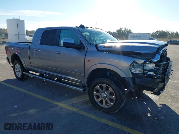 2019 Ram 2500 Laramie with VIN 3C6UR5NL5KG701954, listed as a IAAI auction lot 41030753 with 183,756 mi miles. Bid and sale history available at carsss.com. Image 1.