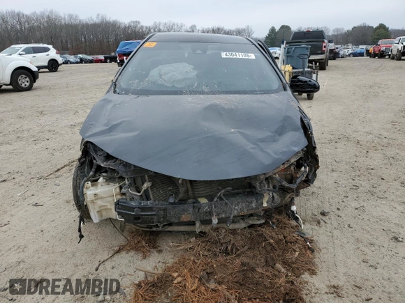2019 Toyota Corolla L z VIN 5YFBURHE7KP887803, wystawiony jako Copart lot #43041105 z przebiegiem 156 584 mil mil oraz Szkoda całkowita • Salvage title. Historia ofert i sprzedaży dostępna na DreamBid. Obrazek 5.