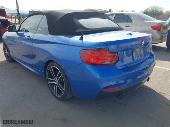 2020 BMW 2 Series M240i with VIN WBA2N1C08L7F39456, listed as a IAAI auction lot 41593230 with 37,747 mi miles. Bid and sale history available at carsss.com. Image 3.