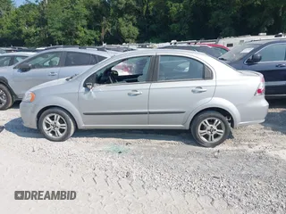 2010 Chevrolet Aveo 1LT с VIN KL1TD5DE7AB133551, выставлен на аукционе IAAI как лот 42499135 с пробегом 46 294 миль миль и . История ставок и продаж доступна на DreamBid. Изображение 14.
