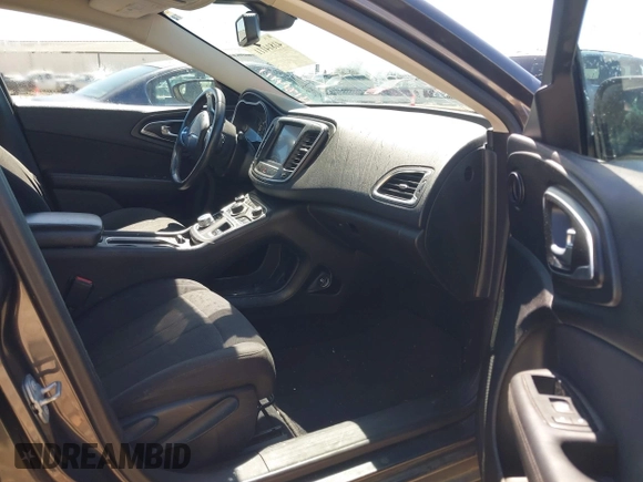 2015 Chrysler 200 Limited with VIN 1C3CCCAB4FN667823, listed as a IAAI auction lot 41814111 with 107,514 mi miles. Bid and sale history available at carsss.com. Image 5.