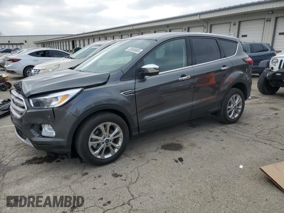 2019 Ford Escape SE z VIN 1FMCU0GD6KUB85270, wystawiony jako Copart lot #52893685 z przebiegiem 7 296 mil mil oraz Szkoda całkowita • Salvage title. Historia ofert i sprzedaży dostępna na DreamBid. Obrazek 1.