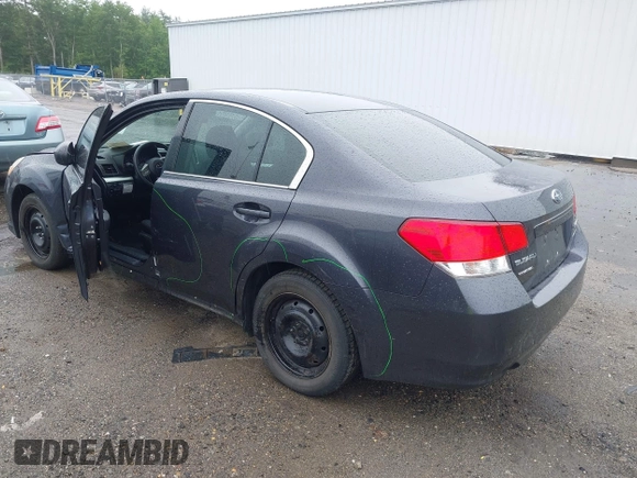 2011 Subaru Legacy 2.5i z VIN 4S3BMBA6XB3232554, wystawiony jako IAAI lot #42451054 z przebiegiem 41 061 mil mil oraz . Historia ofert i sprzedaży dostępna na DreamBid. Obrazek 3.