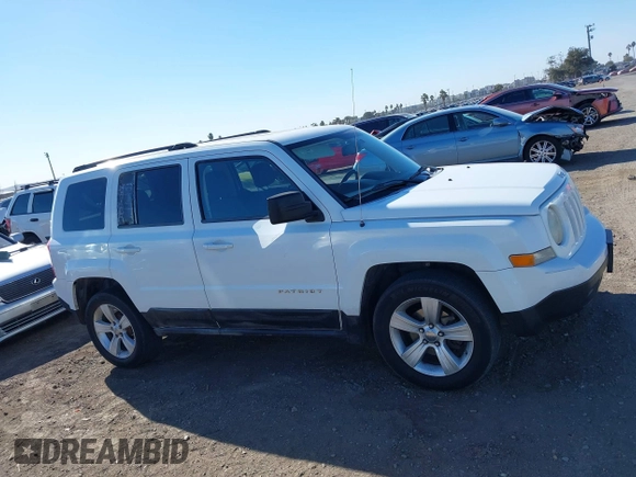 2011 Jeep Patriot Latitude with VIN 1J4NT1GB0BD105816, listed as a IAAI auction lot 41330180 with 143,431 mi miles. Bid and sale history available at carsss.com. Image 13.