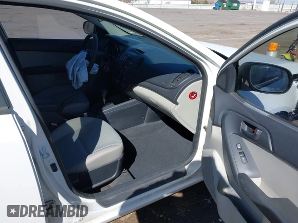 2010 Kia Forte EX with VIN KNAFU4A21A5056097, listed as a IAAI auction lot 41723648 with 40,588 mi miles. Bid and sale history available at carsss.com. Image 5.