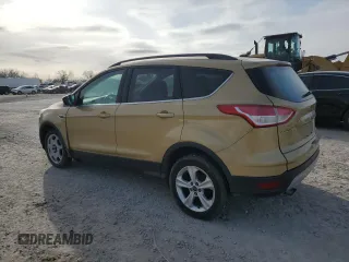 2015 Ford Escape SE with VIN 1FMCU0GX6FUB41155, listed as a Copart auction lot 41928215 with 184,265 mi miles and Clean Title. Bid and sale history available at carsss.com. Image 2.