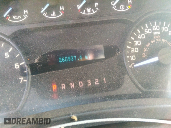 2011 Ford F-150 XL with VIN 1FTMF1CM0BKD13092, listed as a IAAI auction lot 41862251 with 260,937 mi miles. Bid and sale history available at carsss.com. Image 7.