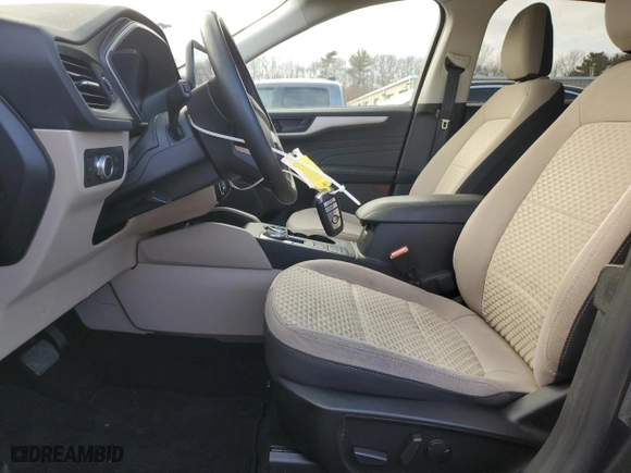 2022 Ford Escape SE with VIN 1FMCU9G6XNUB15765, listed as a Copart auction lot 41702435 with 32,935 mi miles and Salvage Title. Bid and sale history available at carsss.com. Image 7.