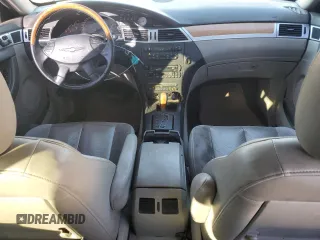 2005 Chrysler Pacifica z VIN 2C8GF78455R265201, wystawiony jako Copart lot #80776974 z przebiegiem 213 142 mil mil oraz Czysty tytuł • Clean title. Historia ofert i sprzedaży dostępna na DreamBid. Obrazek 8.
