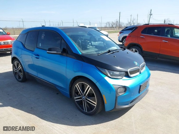 2017 BMW i3 with VIN WBY1Z8C50HV551025, listed as a IAAI auction lot 41722975 with 85,709 mi miles. Bid and sale history available at carsss.com. Image 1.