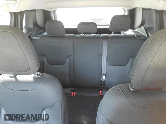 2017 Jeep Renegade Latitude with VIN ZACCJBBB3HPE84014, listed as a Copart auction lot 48664815 with 97,236 mi miles and Clean Title. Bid and sale history available at carsss.com. Image 10.