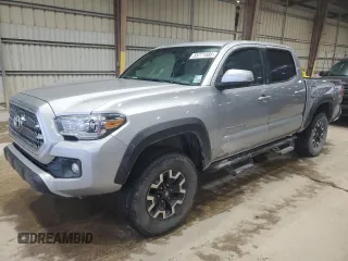 2017 Toyota Tacoma SR5 z VIN 5TFAZ5CNXHX023027, wystawiony jako Copart lot #55771585 z przebiegiem 160 599 mil mil oraz Szkody całkowita. Historia ofert i sprzedaży dostępna na DreamBid. Obrazek 1.