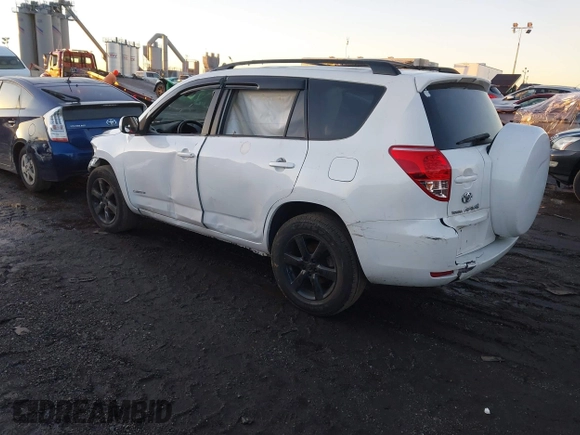 2007 Toyota RAV4 Limited with VIN JTMBK31V075032734, listed as a IAAI auction lot 41140896 with 204,551 mi miles. Bid and sale history available at carsss.com. Image 3.