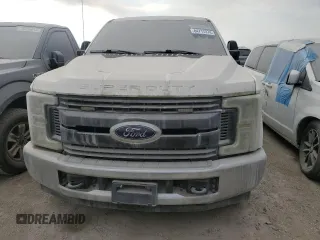 2019 Ford Super Duty F-250 SRW XL with VIN 1FT7W2A67KEE99056, listed as a Copart auction lot 84717374 with 42,707 mi miles and Non Repairable. Bid and sale history available at carsss.com. Image 5.