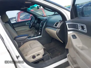 2013 Ford Explorer XLT with VIN 1FM5K7D81DGA33851, listed as a IAAI auction lot 42058840 with 264,577 mi miles. Bid and sale history available at carsss.com. Image 5.
