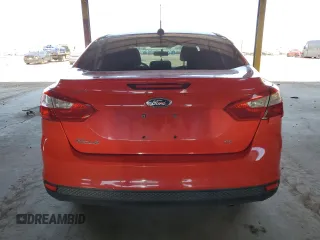2013 Ford Focus SE with VIN 1FADP3F20DL267933, listed as a Copart auction lot 62896135 with 111,638 mi miles and Clean title. Bid and sale history available at DreamBid. Image 6.