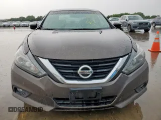 2017 Nissan Altima SR with VIN 1N4BL3AP8HC115359, listed as a Copart auction lot 55838005 with 74,513 mi miles and Clean title. Bid and sale history available at DreamBid. Image 5.