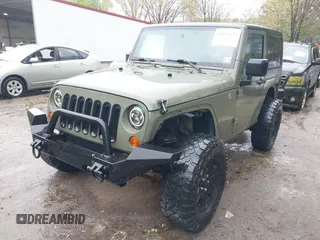 2007 Jeep Wrangler X with VIN 1J4FA24127L231409, listed as a IAAI auction lot 41971429 with 181,855 mi miles and . Bid and sale history available at carsss.com. Image 17.