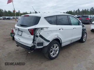 2019 Ford Escape SE z VIN 1FMCU0GD4KUC35521, wystawiony jako IAAI lot #42066188 z przebiegiem 114 712 mil mil oraz . Historia ofert i sprzedaży dostępna na DreamBid. Obrazek 4.
